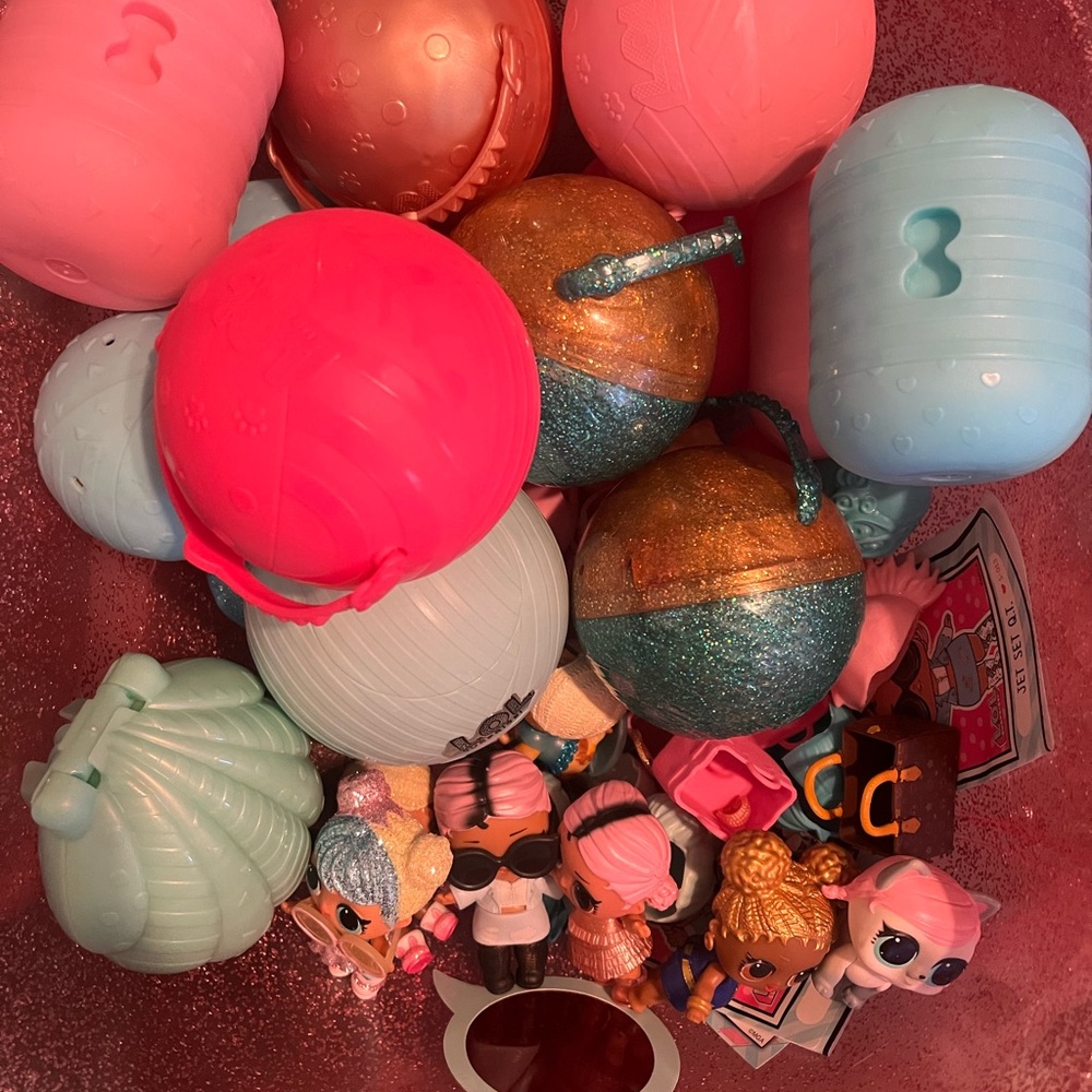 L.O.L. Surprise! Dolls with Pink and Blue Accessories lots mix